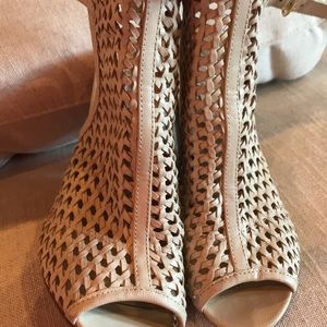 Kristin Cavallari / Chinese Laundry Shoes